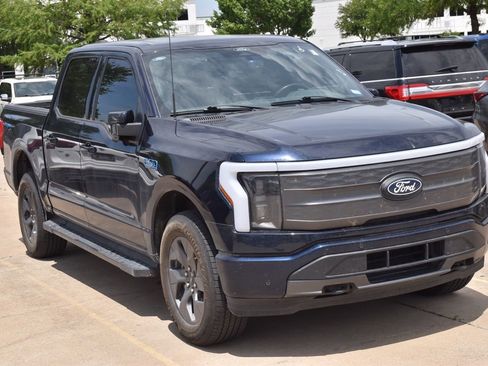 Certified 2024 Ford F150 Lightning Lariat AWD/4WD image 4