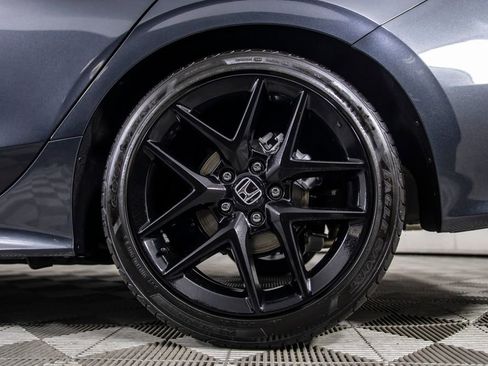 Used 2025 Honda Civic Sport image 44