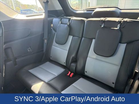 Certified 2022 Ford Explorer XLT w/ Equipment Group 202A image 15