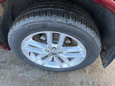 Used 2023 Dodge Durango GT image 7