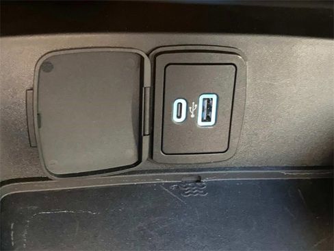 Used 2023 Ford Bronco 2-Door image 25