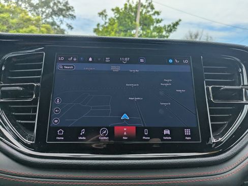Used 2025 Dodge Durango GT w/ Blacktop Package RWD image 21