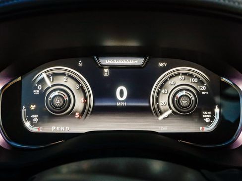 New 2026 RAM 2500 Laramie AWD/4WD image 28