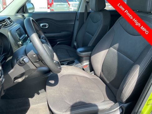 Used 2018 Kia Soul image 10