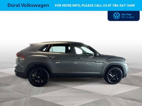 Used 2023 Volkswagen Atlas Cross Sport SE w/ Black Wheel Package FWD image 9