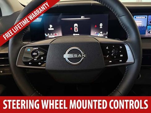 Certified 2025 Nissan Murano SV AWD/4WD image 9