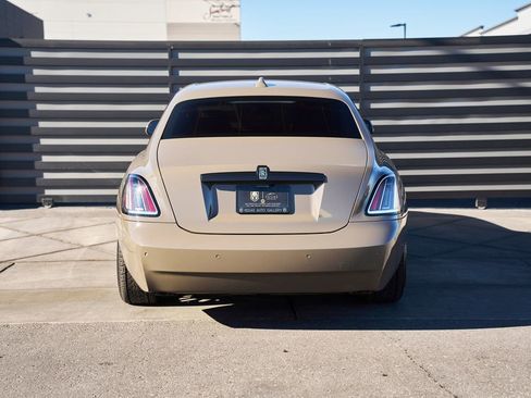 Used 2025 Rolls-Royce Ghost AWD/4WD image 16