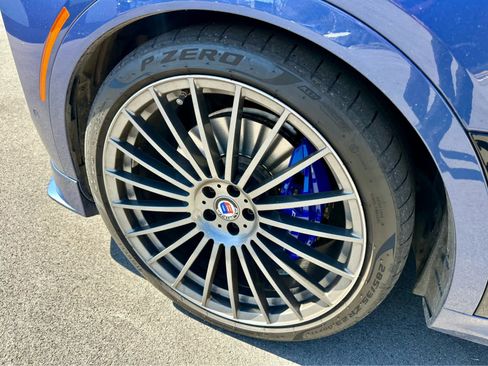 Used 2024 BMW ALPINA XB7 image 9
