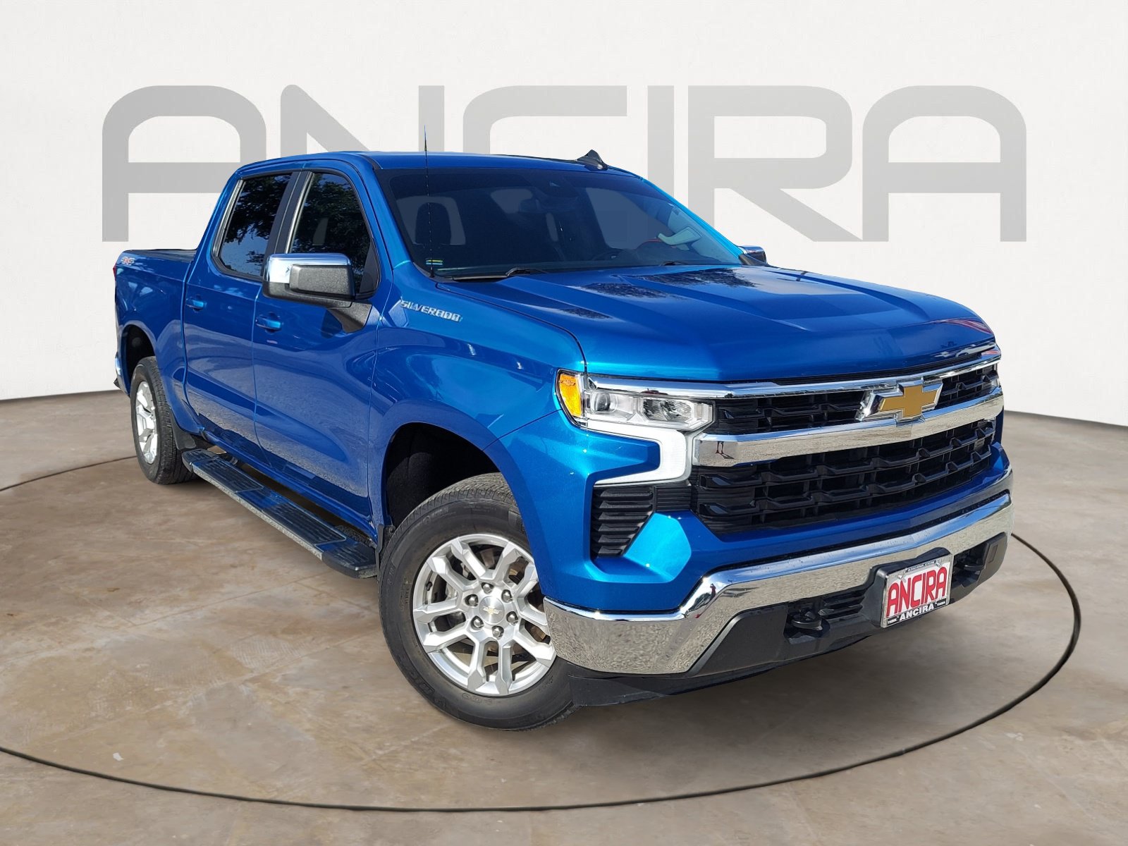 Used 2022 Chevrolet Silverado 1500 LT w/ Protection Package AWD/4WD image 4