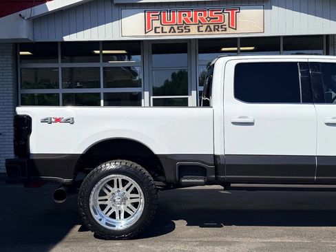 Used 2025 Ford F350 King Ranch AWD/4WD image 14
