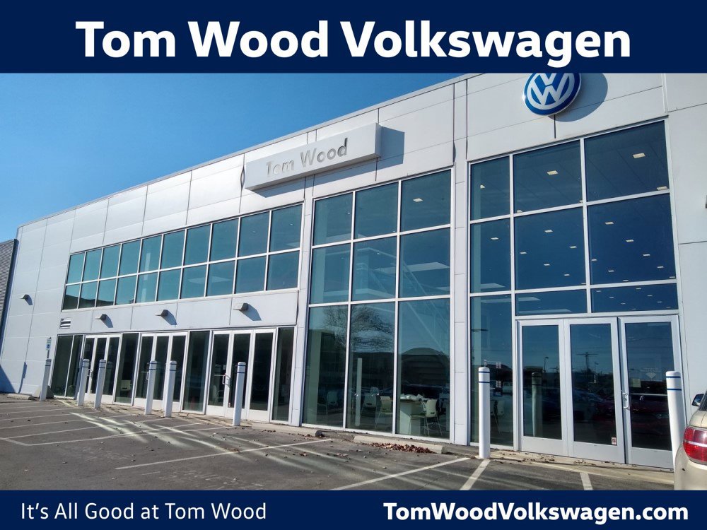 Used 2022 Volkswagen Atlas SEL R-Line AWD/4WD image 1