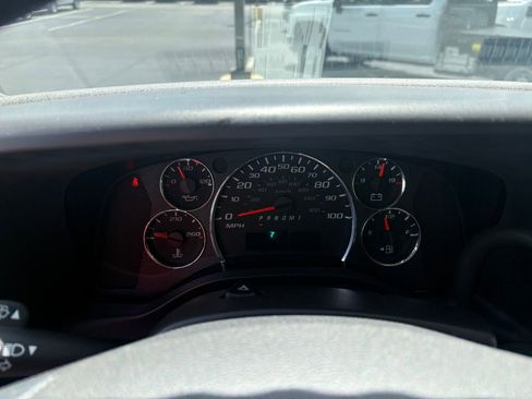 New 2025 Chevrolet Express 3500 w/ Power Convenience Package RWD image 11