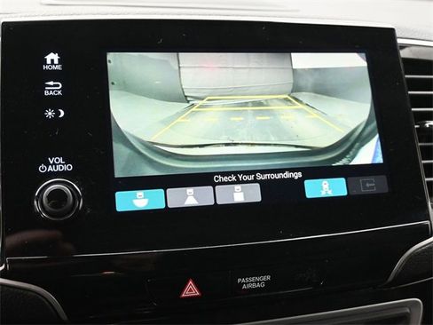 Used 2021 Honda Pilot Touring image 40