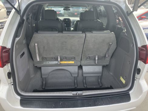 Used 2004 Toyota Sienna XLE image 15