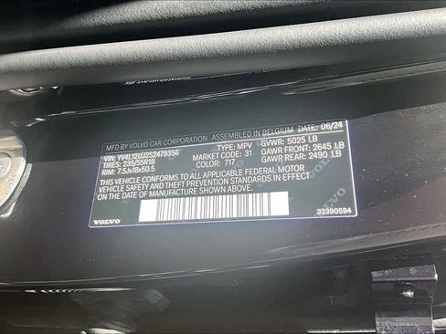 Used 2025 Volvo XC40 B5 Core w/ Protection Package Premier AWD/4WD image 45