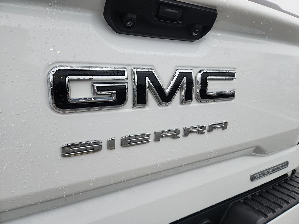 Used 2024 GMC Sierra 1500 Elevation w/ LPO, Elevation Black Package AWD/4WD image 29