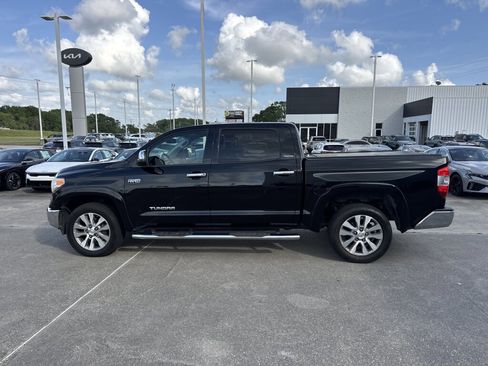 Used 2017 Toyota Tundra Limited image 25