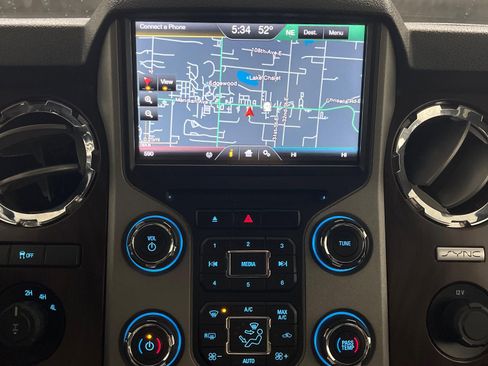 Used 2015 Ford F250 Lariat w/ Lariat Ultimate Package image 14