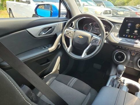 Used 2024 Chevrolet Blazer LT FWD image 22