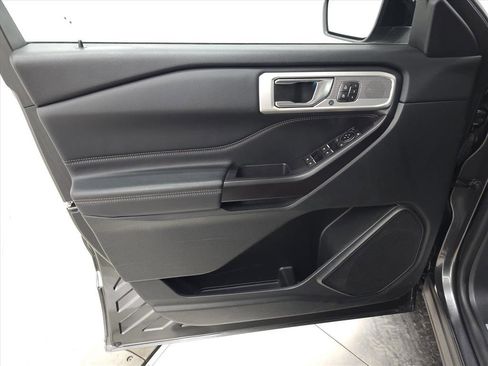 Used 2020 Ford Explorer Limited w/ Class III Trailer Tow Package image 14