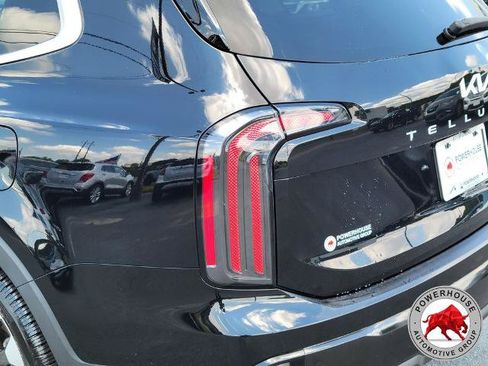 Used 2023 Kia Telluride SX Prestige AWD/4WD image 13