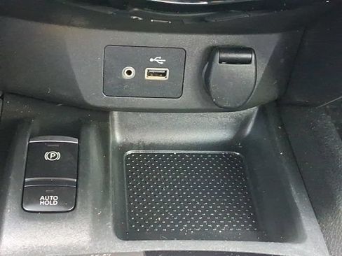 Used 2019 Nissan Rogue SV w/ Premium Package AWD/4WD image 35