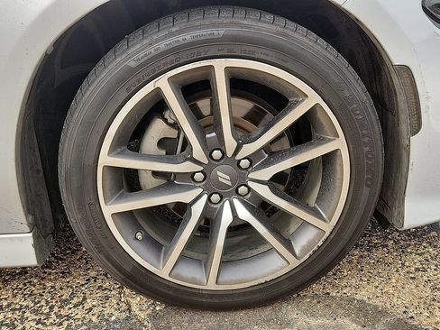 Used 2023 Dodge Charger R/T RWD image 5