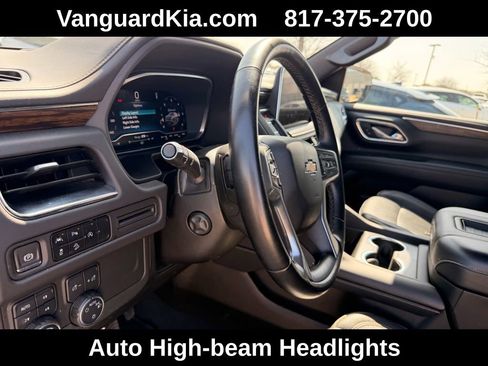 Used 2023 Chevrolet Suburban Premier image 14