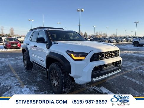 Used 2025 Toyota 4Runner 4WD image 1