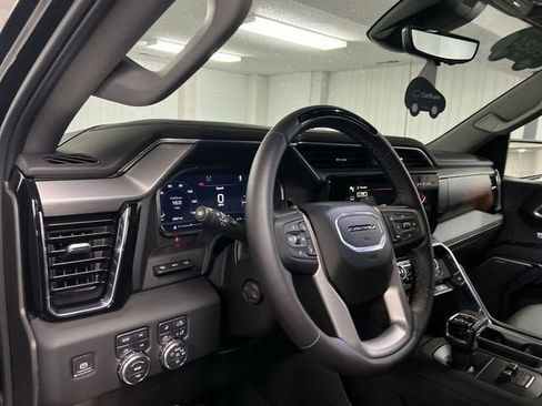 Certified 2024 GMC Sierra 1500 Denali AWD/4WD image 10