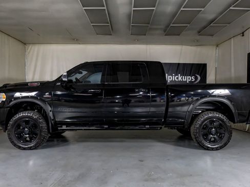 Used 2019 RAM 2500 Laramie AWD/4WD image 11