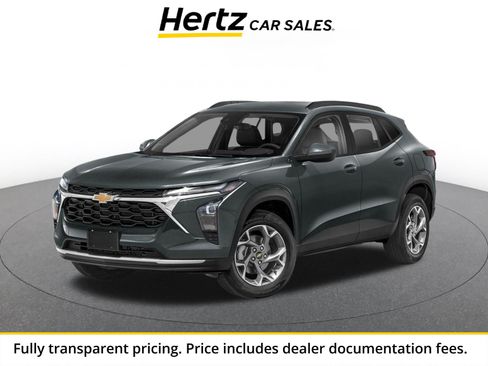 Used 2025 Chevrolet Trax LT FWD image 1