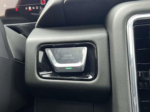 New 2026 GMC Yukon XL Denali w/ Denali Reserve Package image 27