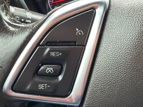 Used 2017 Chevrolet Camaro LS RWD image 12
