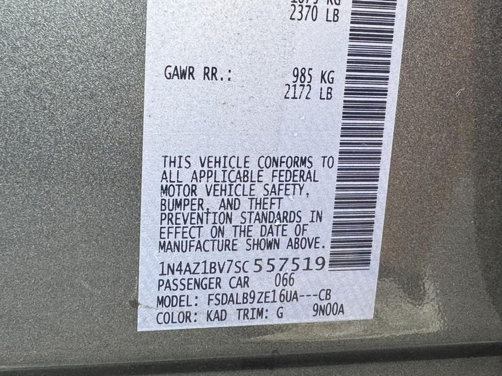 Used 2025 Nissan Leaf S FWD image 27