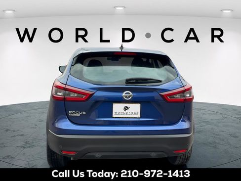 Used 2022 Nissan Rogue Sport S FWD image 6