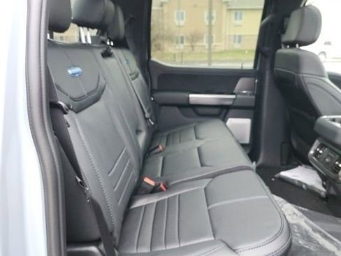 New 2026 Ford F250 Platinum w/ Tremor Off-Road Package image 28