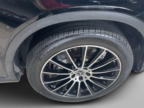 Used 2022 Mercedes-Benz GLC 300 image 22