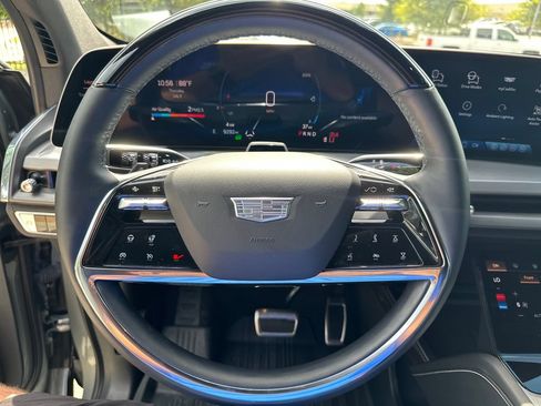 Used 2026 Cadillac Vistiq Sport w/ LPO, Floor Liner Package AWD/4WD image 21