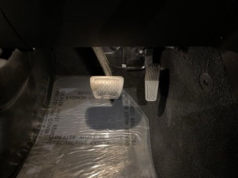 Used 2021 Jeep Wrangler Unlimited Sahara image 33