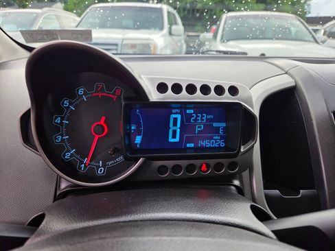 Used 2015 Chevrolet Sonic LT FWD image 14