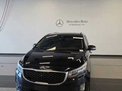 Used 2016 Kia Sedona SX