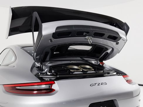 Used 2018 Porsche 911 GT2 RS RWD image 53