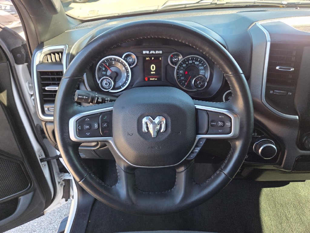 Used 2024 RAM 1500 Big Horn RWD image 31