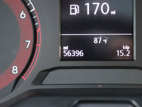 Used 2020 Volkswagen Jetta SE FWD image 26