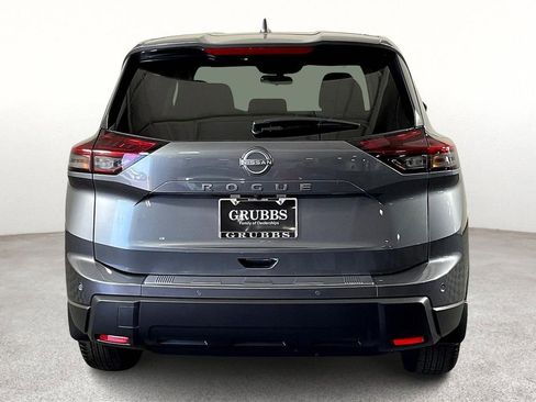 New 2026 Nissan Rogue SV image 8