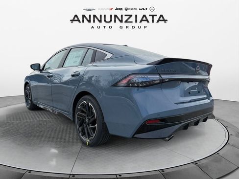New 2026 Nissan Sentra SR w/ SR Premium Package FWD image 3