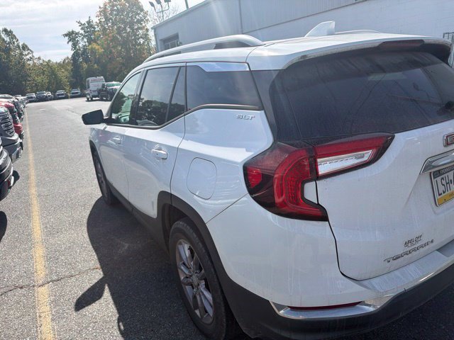 Used 2024 GMC Terrain SLT w/ LPO, Floor Liner Package AWD/4WD image 5