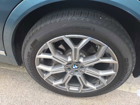 Used 2026 BMW X7 xDrive40i AWD/4WD image 8