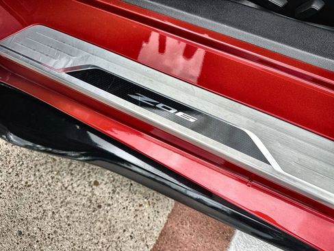 Used 2024 Chevrolet Corvette Z06 w/ Stealth Interior Trim Package RWD image 17